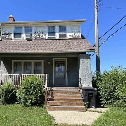 Buy this 3 bed house on 1601 Fullerton Street in Detroit, MI 48238