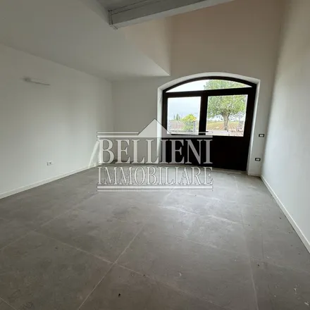 Rent this 3 bed apartment on Via Ponte Novo in 36026 Pojana Maggiore VI, Italy