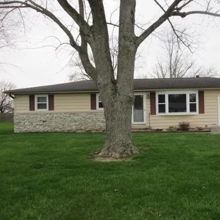 Buy this 3 bed house on 3112 Orleans Court in Kokomo, IN 46902