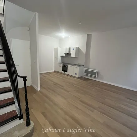 Rent this 3 bed apartment on 16 Rue des Écoles in 13016 16e Arrondissement, France