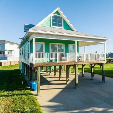 Buy this 5 bed house on 741 Parkplace in Port Aransas, TX 78373