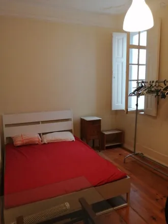 Image 2 - Rua de Santa Marta - Room for rent