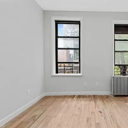 Image 3 - 568 9th Avenue, New York, NY 10036, USA - Apartment for rent