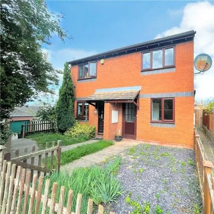 Buy this 2 bed duplex on unnamed road in Worcester, WR5 1BA