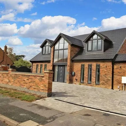 Rent this 5 bed house on Brightside in Billericay, CM12 0LJ