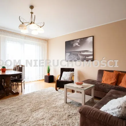 Buy this 3 bed apartment on Bolesława Jeziołowicza 8 in 10-690 Olsztyn, Poland