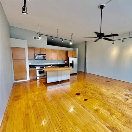 Image 4 - 2542 Polk Street, Houston, TX 77003, USA - Condo for sale