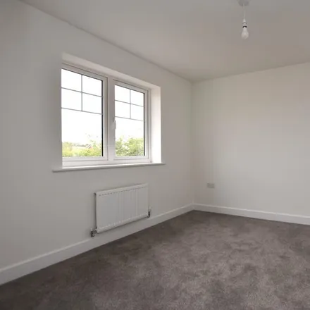 Image 9 - unnamed road, Nuneaton and Bedworth, CV10 9RN, United Kingdom - House for rent