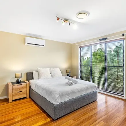 Image 7 - Stretton QLD 4116, Australia - House for rent