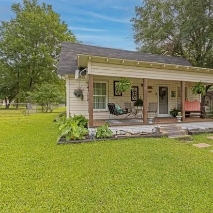 Buy this 4 bed house on 759 Davis Avenue in Quitman, Wood County