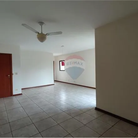 Rent this 3 bed apartment on Rua Moraes Barros in Cidade Alta, Piracicaba - SP
