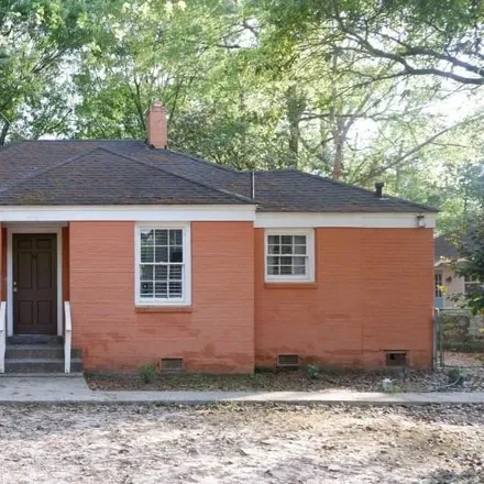 Buy this studio duplex on 2701 South Collins Street in Mobile, AL 36606