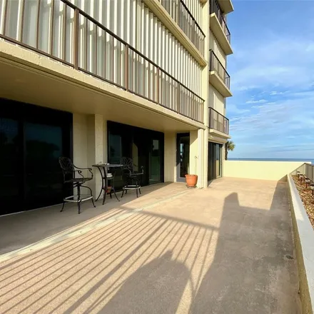 Buy this 2 bed condo on Gulf Boulevard & #1326 in Gulf Boulevard, Clearwater