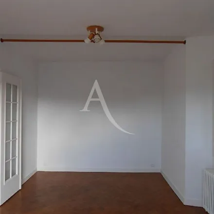 Rent this 1 bed apartment on 6 Rue de la Paix in 49480 Verrières-en-Anjou, France