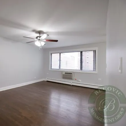 Image 6 - 6029 North Winthrop Avenue, Chicago, IL 60660, USA - Apartment for rent
