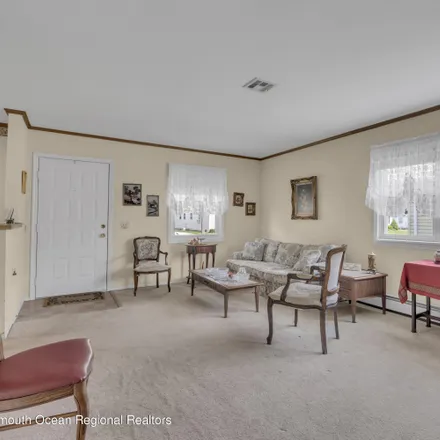 Image 9 - 16 Doral Drive, South Toms River, Ocean County, NJ 08757, USA - House for sale