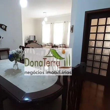 Buy this 3 bed house on Rua Doutor Júlio de Faria in Jardim Planalto, São Manuel - SP