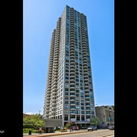 Buy this 2 bed condo on 2020 North Lincoln Park West in Chicago, IL 60614