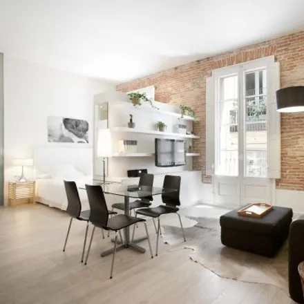 Rent this studio apartment on Carrer de la Palla in 9, 08002 Barcelona