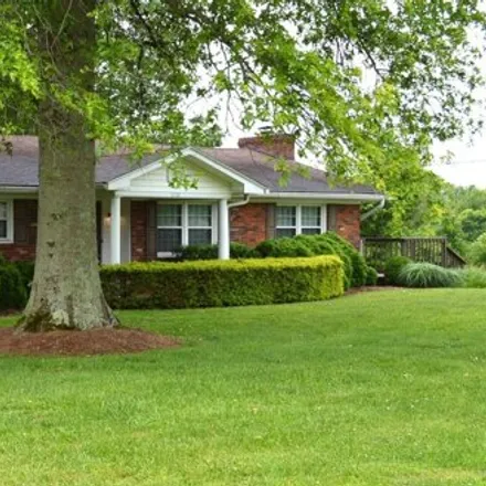 Buy this 3 bed house on 5300 Payton Ln in Crestwood, Kentucky