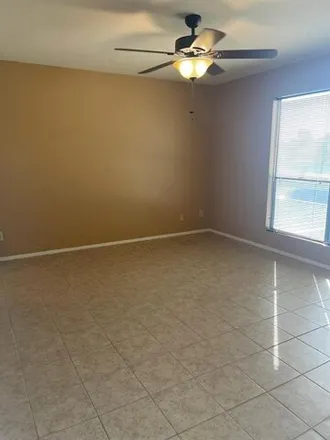 Buy this 1 bed condo on 5061 Mittlesteadt Road in Harris County, TX 77069