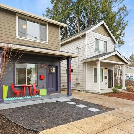 Image 1 - 9211 N Hudson St, Portland, Oregon, 97203 - House for sale