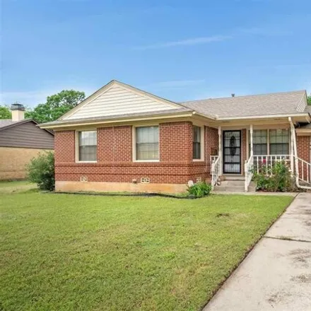 Buy this 3 bed house on 4274 Prothro Avenue in Wichita Falls, TX 76308