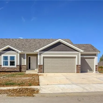 Buy this 4 bed house on 198 East Spring Street in Centerview, Johnson County