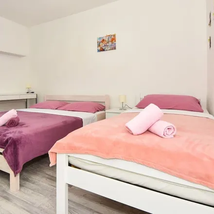 Rent this 2 bed townhouse on Zadar in Obala kneza Branimira, 23104 Zadar