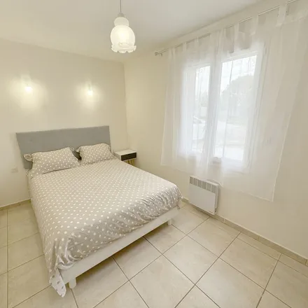 Rent this 4 bed apartment on En Saïssac in Chemin d'En Saïssac, 81110 Lescout