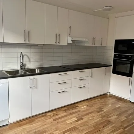 Rent this 2 bed apartment on Svens Jonsons gata in 302 26 Halmstad, Sweden