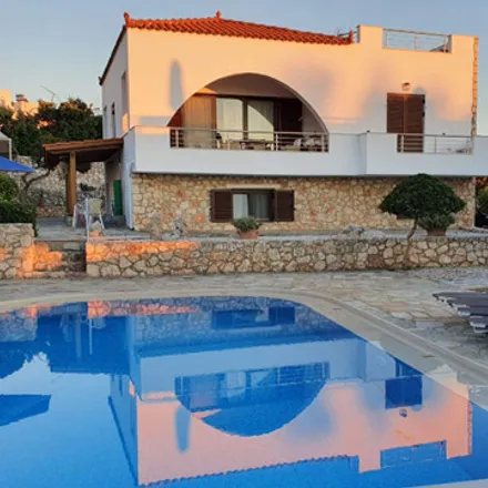 Buy this 2 bed house on Ψαρομηλίγγων in Chania, Greece