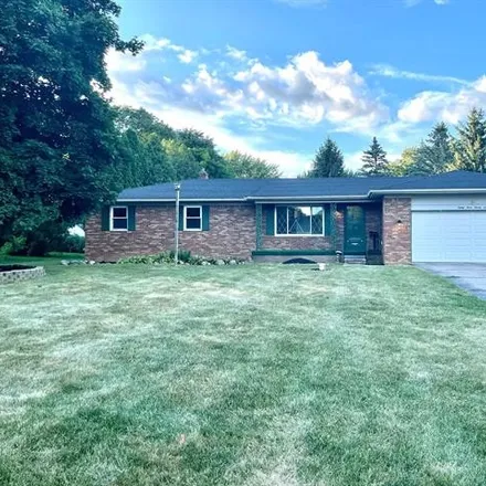 Buy this 3 bed house on 11806 Davison Road in Genesee County, MI 48423