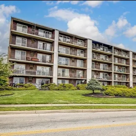 Image 3 - 2699 Lehman Road, Cincinnati, OH 45204, USA - Condo for sale