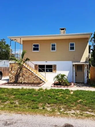 Rent this 1 bed apartment on 2823 41st Avenue North in Pinellas County, FL 33714