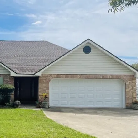 Buy this 3 bed house on 816 East Gloria Switch Road in Lafayette, LA 70507