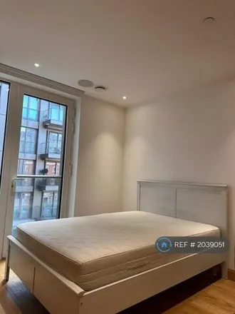 Image 3 - The Courthouse, 70 Horseferry Road, Westminster, London, SW1P 2DU, United Kingdom - Apartment for rent