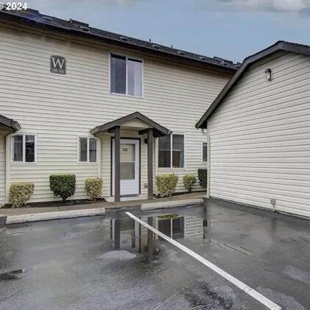 Buy this 2 bed condo on Northeast 121st Avenue in Vancouver, WA 98682