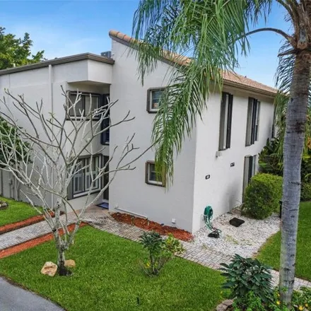 Buy this 3 bed house on North River Road in Plantation, FL 33324