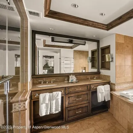 Image 9 - The St. Regis Aspen Resort, 315 East Dean Street, Aspen, CO 81611, USA - Condo for sale