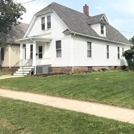 Rent this 2 bed house on 768 Gooding Street in LaSalle, IL 61301