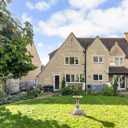Image 2 - Cotswold Mead, Pitchcombe, GL6 6XB, United Kingdom - House for sale