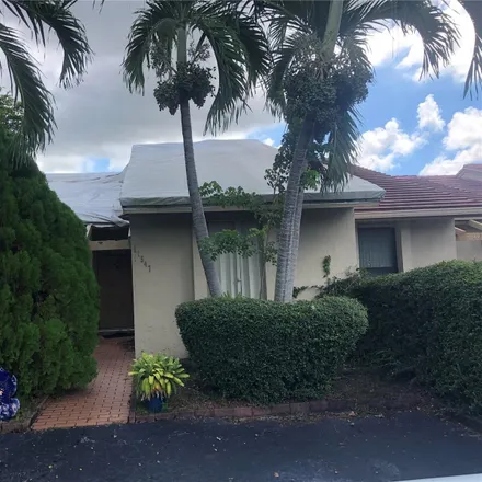 Buy this 2 bed townhouse on 11547 Southwest 90th Street in Kendall, FL 33176