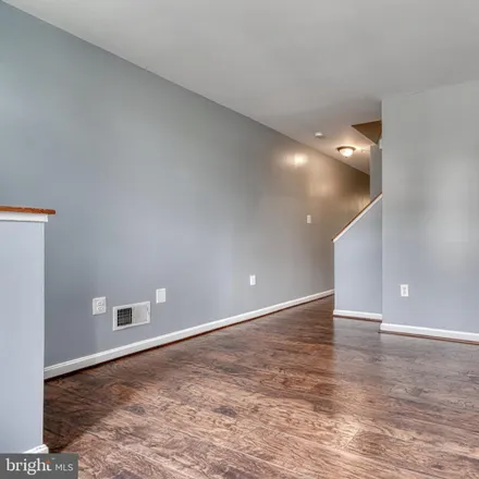 Image 6 - 1127 North Mount Street, Baltimore, MD 21217, USA - Townhouse for sale