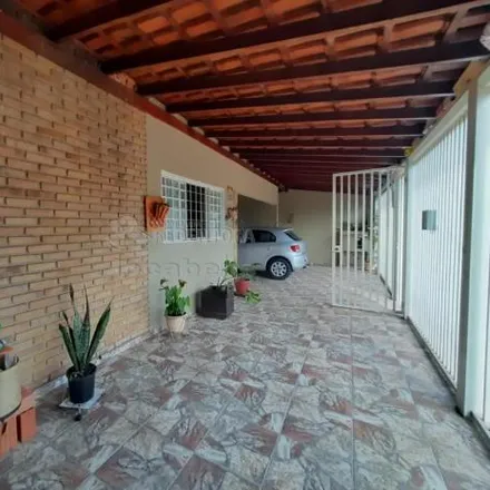 Buy this 3 bed house on Rua Silvio Nicoletti in Vila Elmaz, São José do Rio Preto - SP