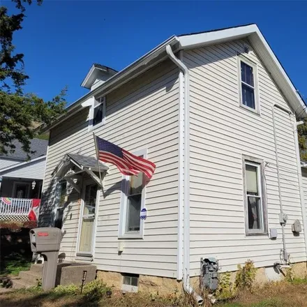 Buy this 3 bed house on 404 Arkins Street in Red Wing, MN 55066