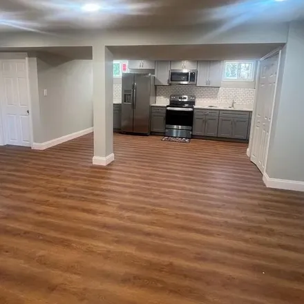 Image 3 - 9110 Drake Place, College Park, MD 20740, USA - Apartment for rent