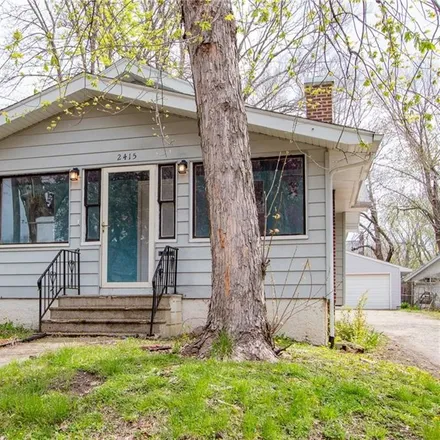 Buy this 3 bed house on 2415 Amherst Street in Des Moines, IA 50313