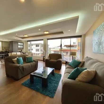 Rent this 3 bed apartment on Calle M in 170138, Quito