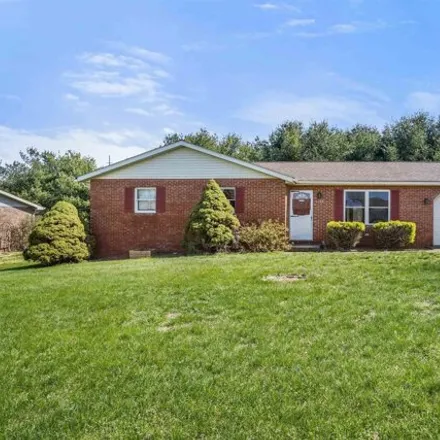 Buy this 3 bed house on 1193 Oakwood Drive in Huntingburg, Dubois County